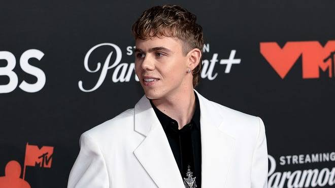 the kid laroi net worth