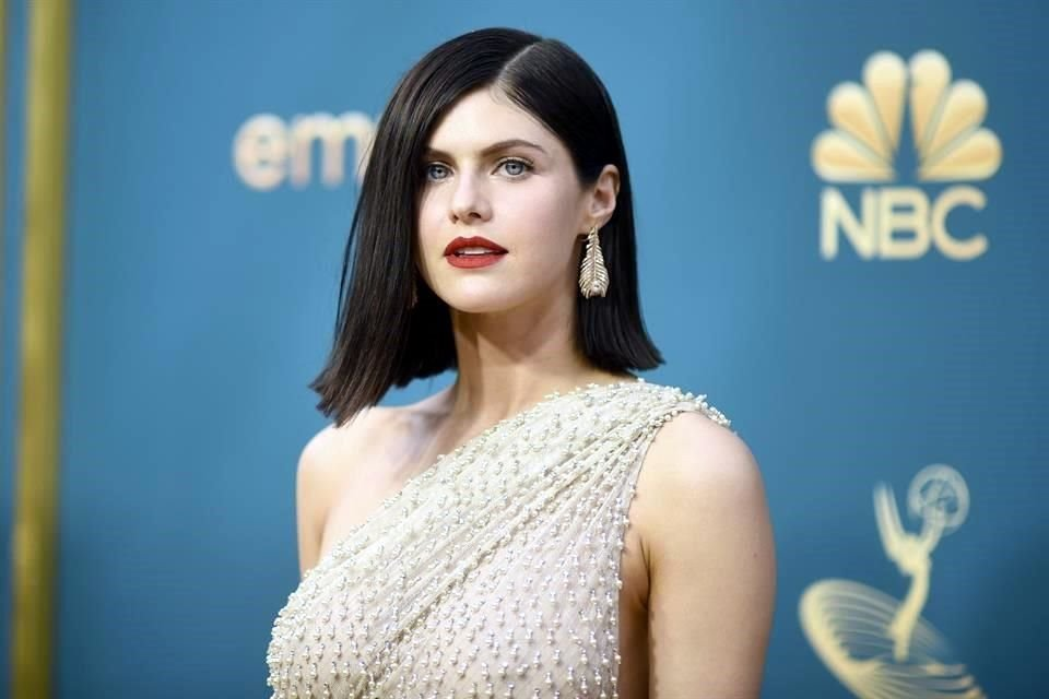 Alexandra Daddario Height